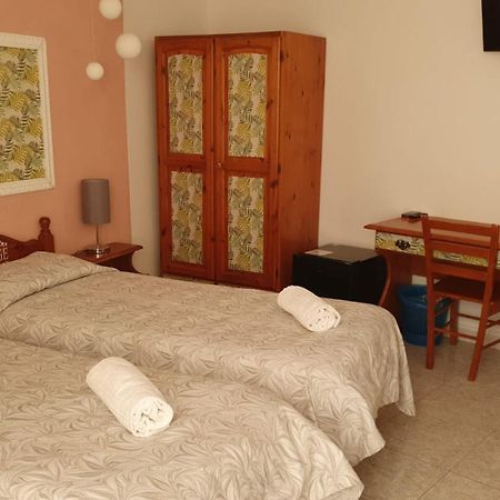 Hotel 4 Mori Cagliari Kültér fotó